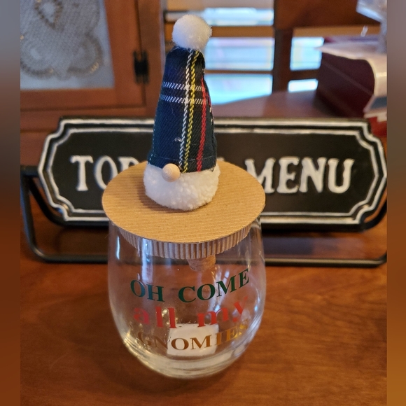Mud Pie OH Come Gnome Christmas Wine Glass Set 3 - Picture 6 of 8